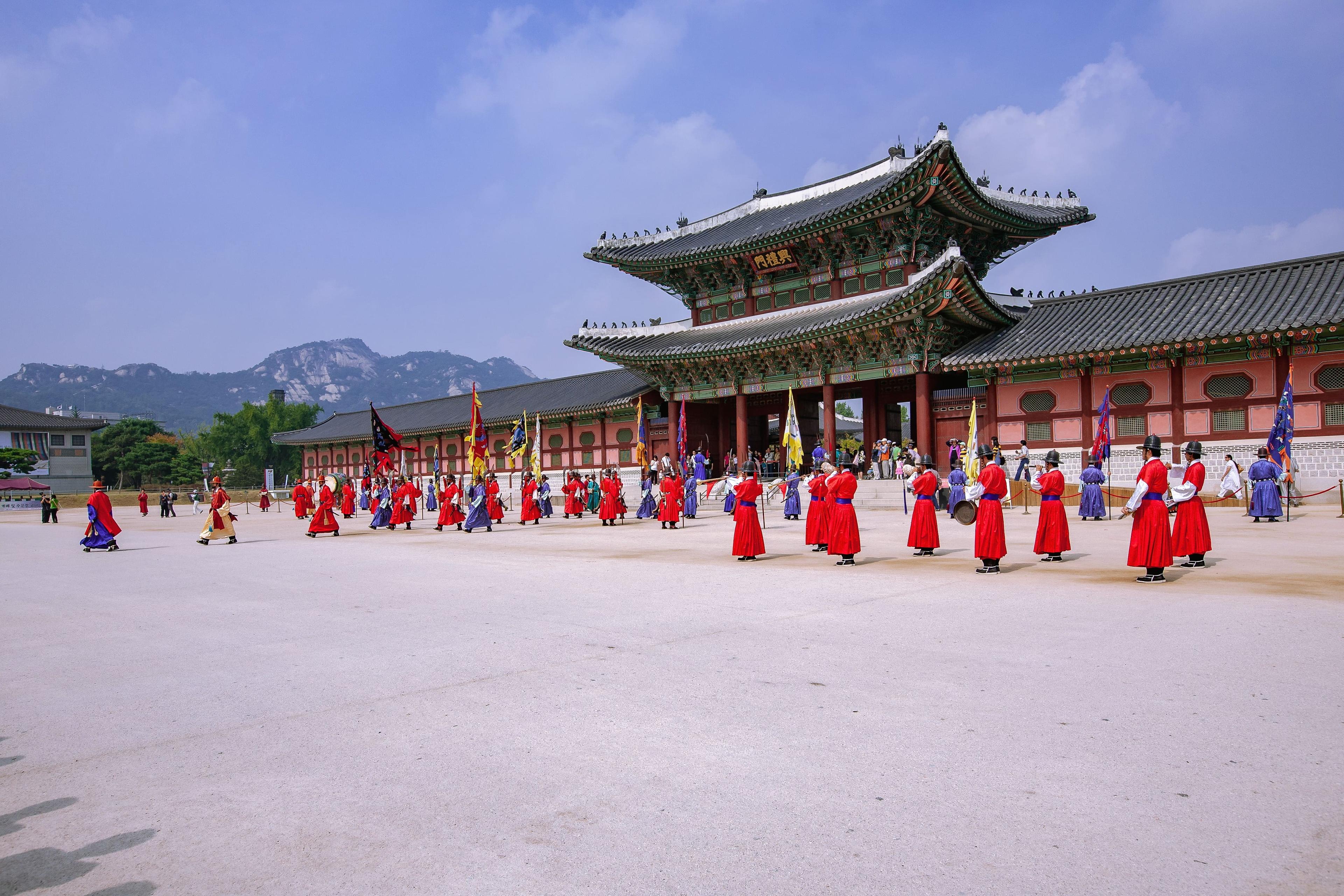https://cdn.myjournify.com/assets/articles/441802259AdobeStock_218149644 (1).jpeg